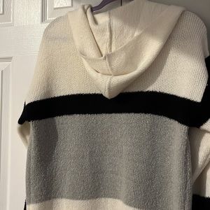 Very nice sweater coat